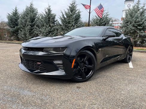Used 2017 Chevrolet Camaro SS image 46