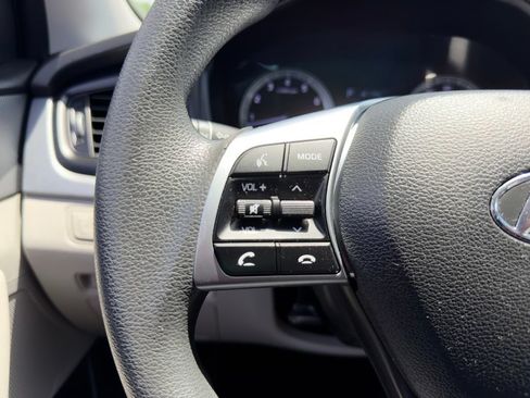 Used 2019 Hyundai Sonata SE FWD image 12