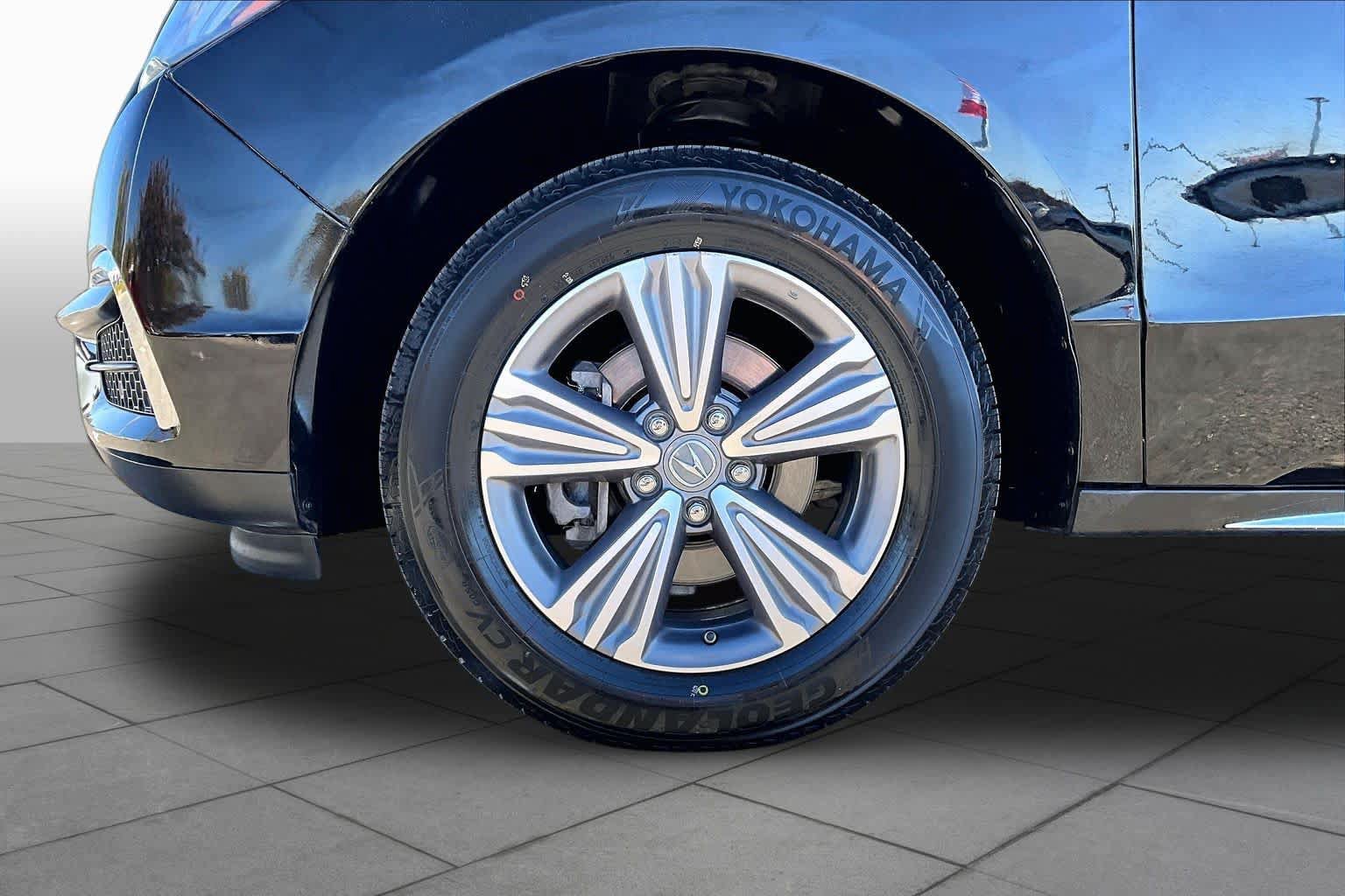 Used 2020 Acura MDX FWD image 10