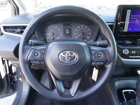 Certified 2025 Toyota Corolla LE image 16