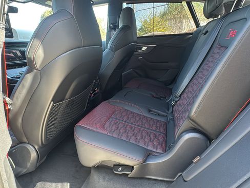 New 2026 Audi RS Q8 performance image 15