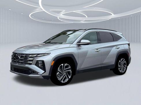 New 2026 Hyundai Tucson Limited FWD image 2