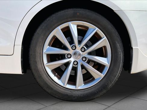 Used 2015 INFINITI Q50 Premium w/ Navigation Package AWD/4WD image 11
