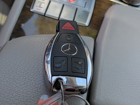 Used 2015 Mercedes-Benz SL 400 w/ Premium I Package image 33