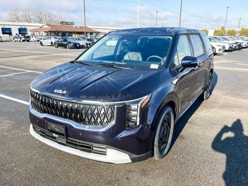 New 2026 Kia Carnival image 3