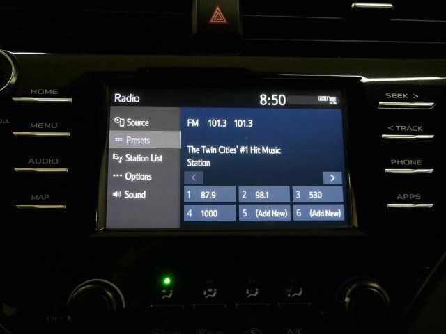 Used 2019 Toyota Camry LE FWD image 18