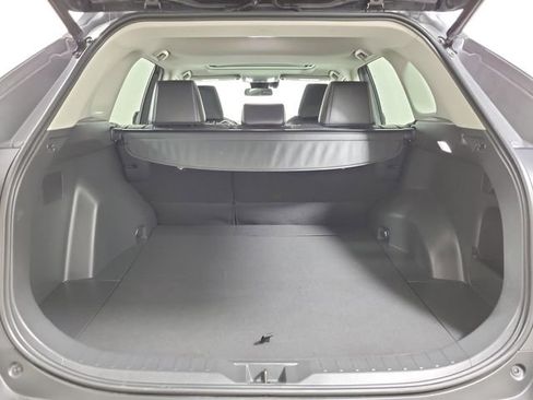 Used 2022 Toyota RAV4 XLE Premium FWD image 10