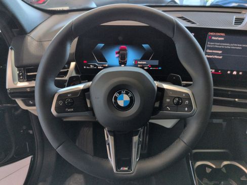 Used 2026 BMW X2 xDrive28i w/ Technology Package image 18