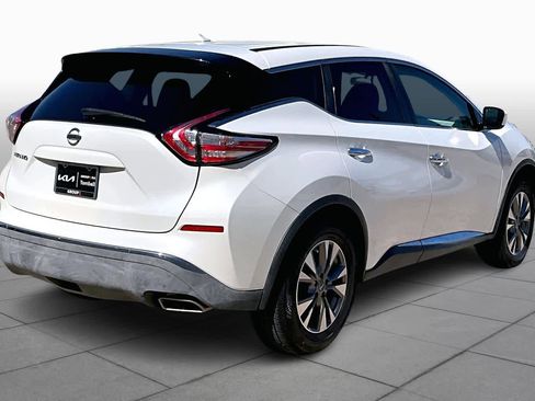 Used 2015 Nissan Murano S image 12
