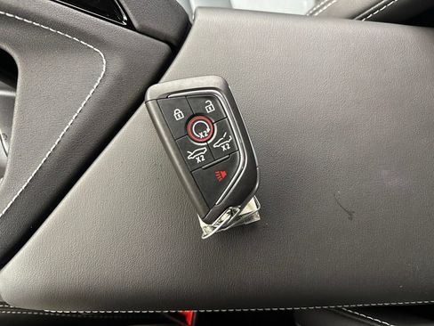 Used 2024 Chevrolet Corvette Stingray Coupe w/ Z51 Performance Package image 32
