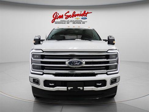 Used 2024 Ford F350 Limited w/ FX4 Off-Road Package image 3