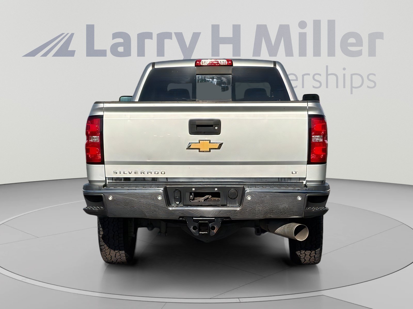 Used 2019 Chevrolet Silverado 2500 LT w/ LT Plus Package RWD image 4