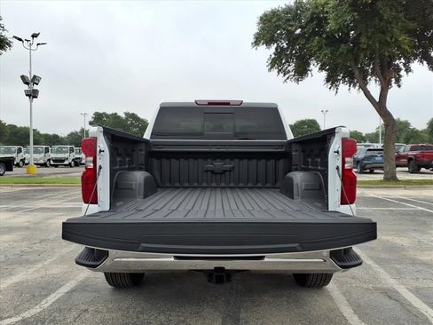 New 2026 Chevrolet Silverado 1500 LT w/ Safety Package RWD image 12