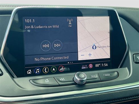 Used 2019 Chevrolet Blazer Premier image 15