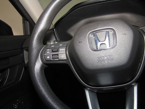 Certified 2025 Honda CR-V LX image 5