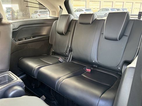 Used 2025 Honda Odyssey Elite image 25