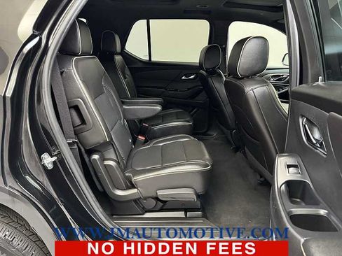 Used 2022 Chevrolet Traverse Premier AWD/4WD image 21