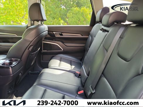 Certified 2023 Kia Telluride LX FWD image 11