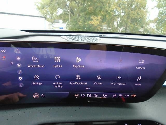 Certified 2025 Buick Enclave Avenir w/ Super Cruise Package AWD/4WD image 12
