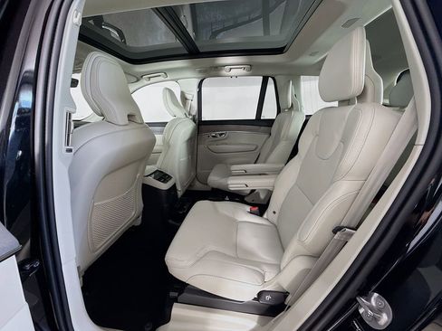 New 2026 Volvo XC90 T8 Ultra w/ Protection Package AWD/4WD image 26