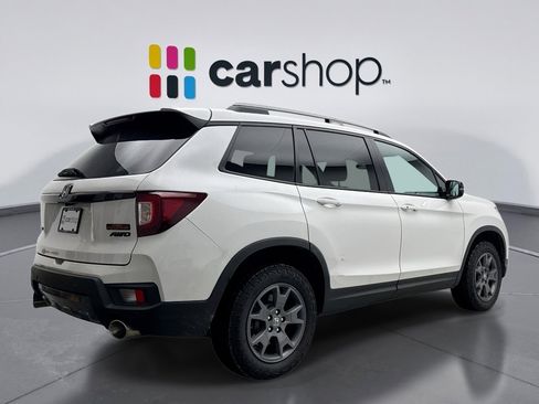 Used 2025 Honda Passport TrailSport image 5