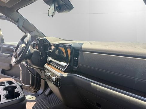 Used 2022 GMC Sierra 1500 Elevation image 26