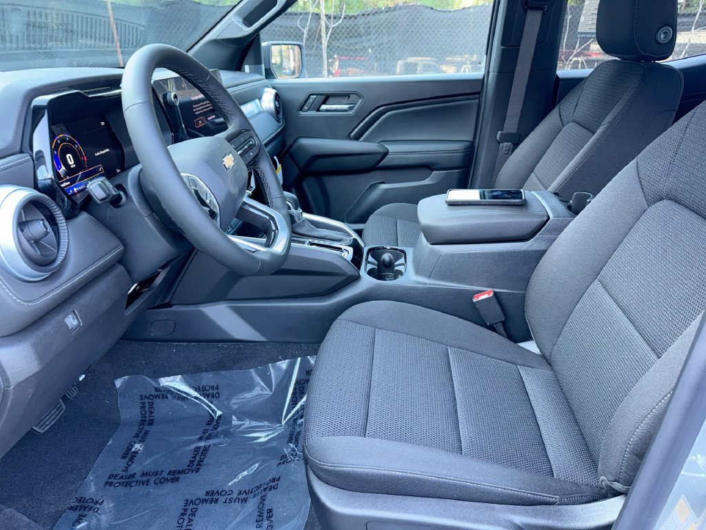 New 2026 Chevrolet Colorado LT RWD image 13