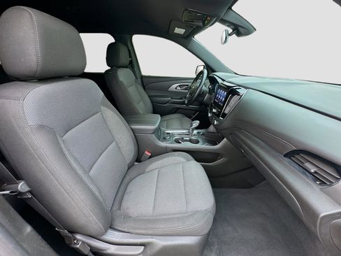Used 2023 Chevrolet Traverse LT AWD/4WD image 20