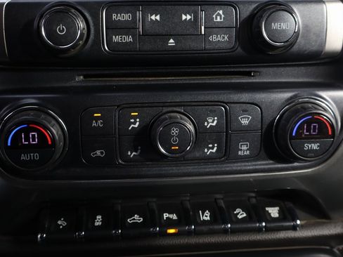 Used 2019 Chevrolet Silverado 2500 LTZ w/ Duramax Plus Package image 32