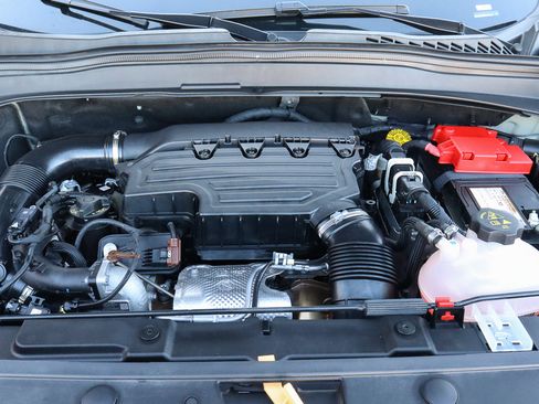 Used 2023 Jeep Renegade Latitude image 18