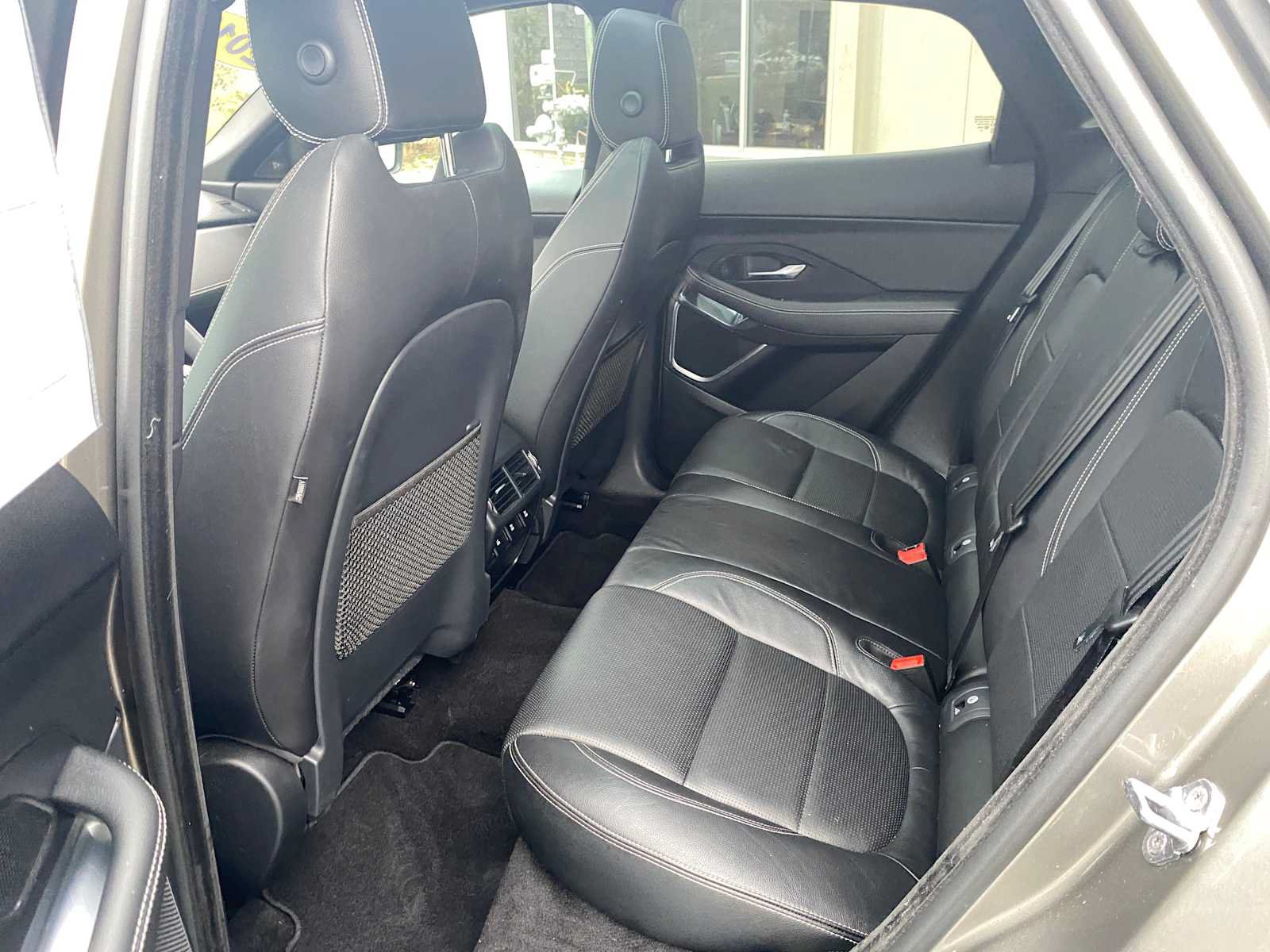 Used 2018 Jaguar E-PACE R-Dynamic SE AWD/4WD image 10