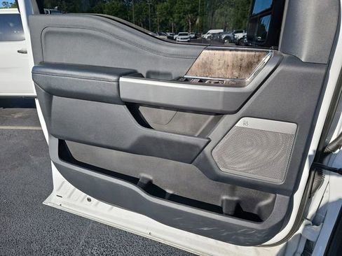 Used 2026 Ford F250 Lariat w/ Chrome Package image 25