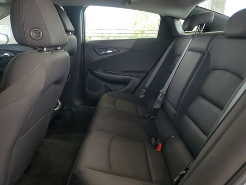 Used 2024 Chevrolet Malibu LT image 9