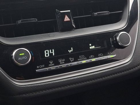 Used 2023 Toyota Corolla SE image 15