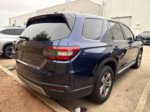 Certified 2025 Honda Pilot EX-L image 6