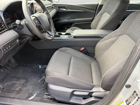 Used 2025 Toyota Camry LE FWD image 24