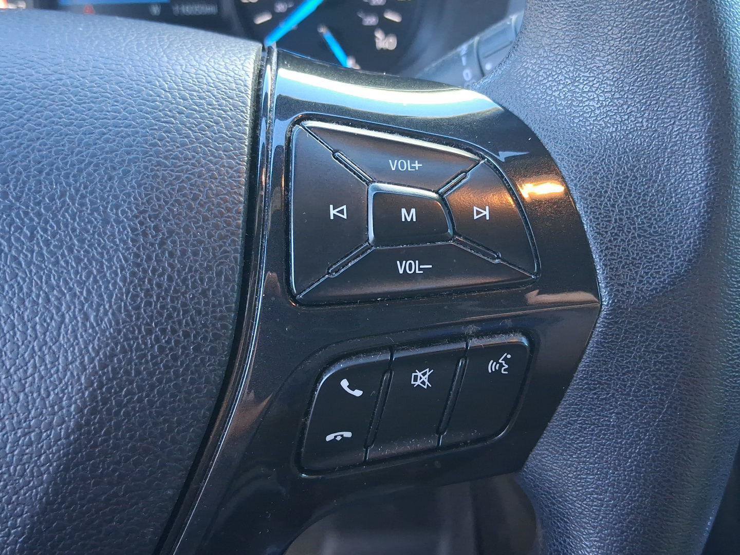 Used 2019 Ford Explorer FWD image 19
