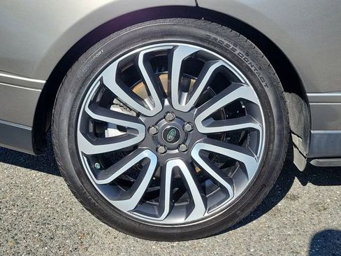 Used 2019 Land Rover Range Rover Long Wheelbase Supercharged image 5