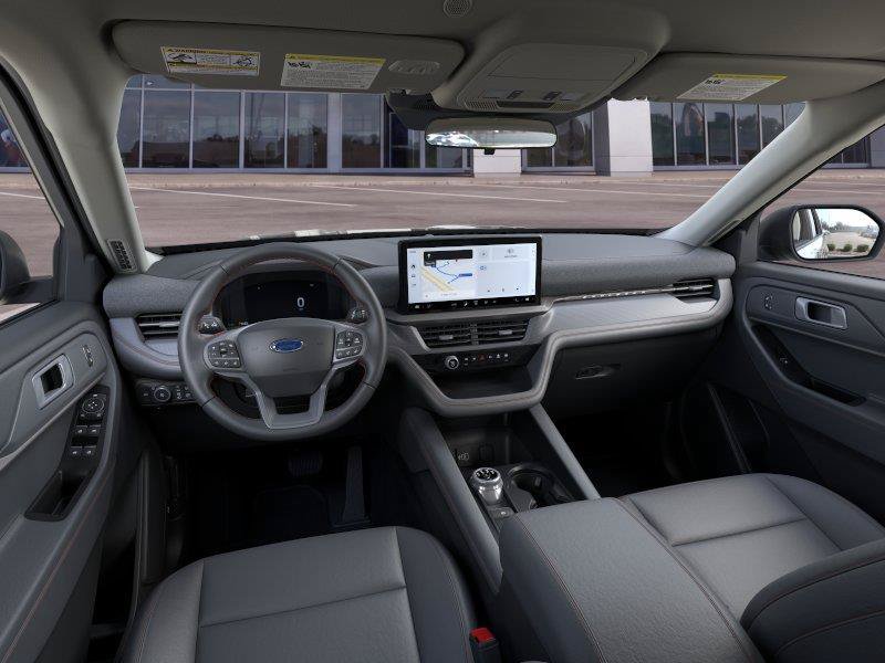 Used 2026 Ford Explorer Active w/ Active Comfort Package RWD image 9