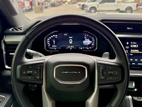 Used 2024 GMC Sierra 1500 Denali w/ Denali Reserve Package image 18