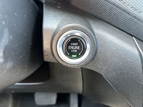 Certified 2022 Chevrolet TrailBlazer LT w/ Convenience Package image 17