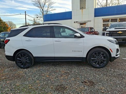 Used 2022 Chevrolet Equinox RS image 9