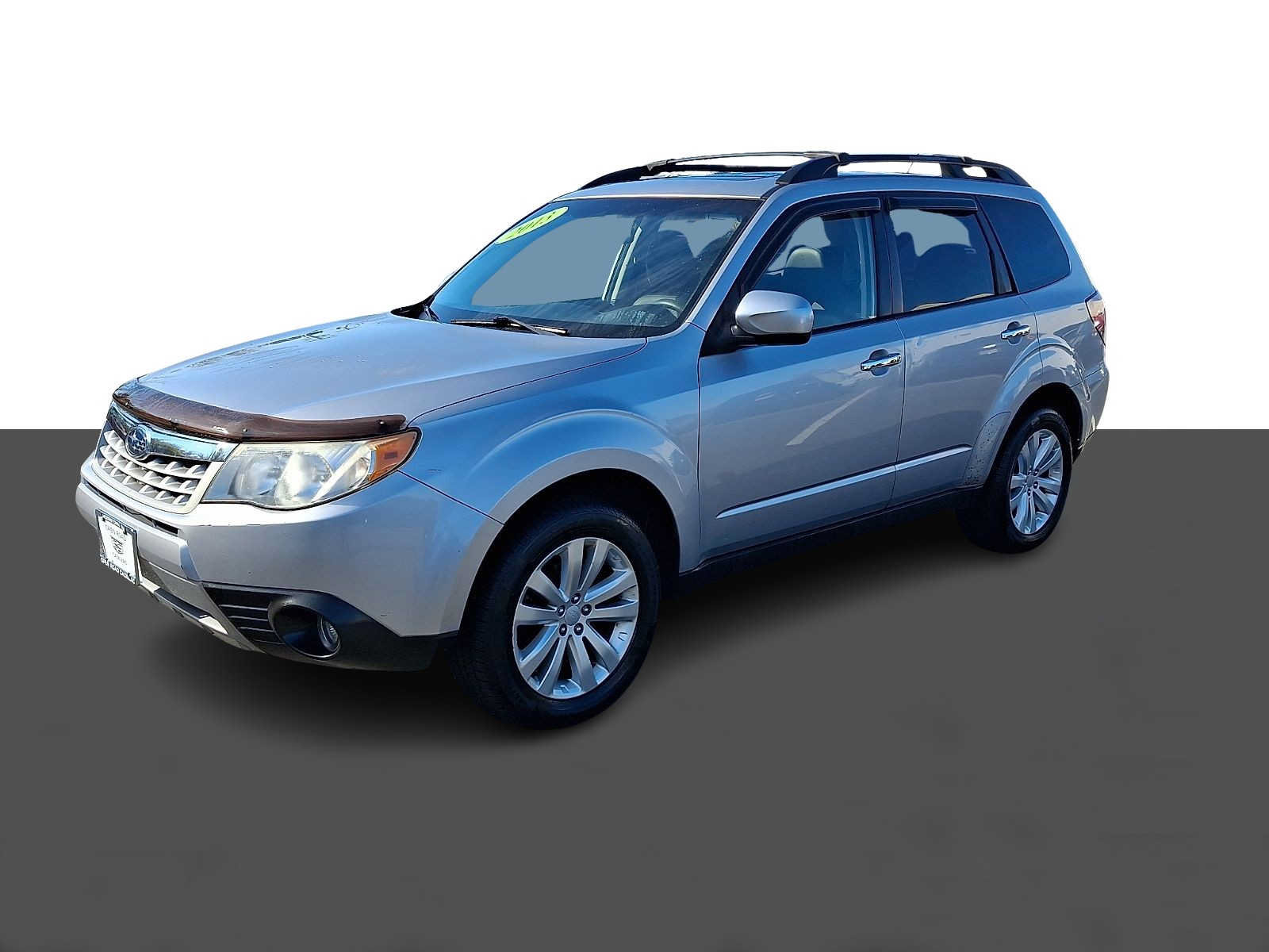 Used 2013 Subaru Forester 2.5X Premium w/ All-Weather Plus Pkg AWD/4WD image 3