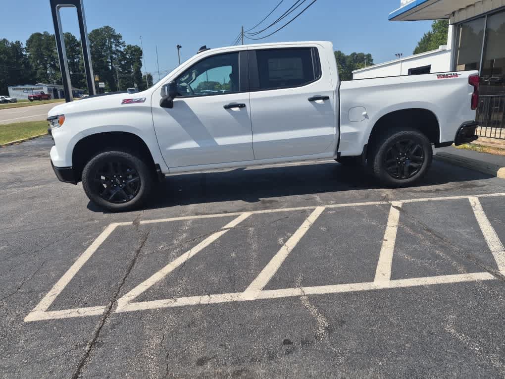 New 2026 Chevrolet Silverado 1500 LT Trail Boss w/ LT Trail Boss Premium Package AWD/4WD image 4