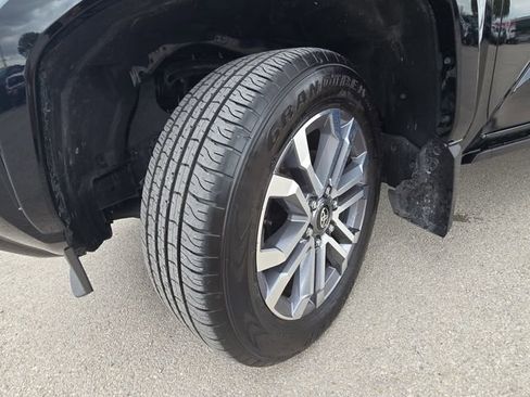 Used 2025 Toyota 4Runner Limited w/ Tow Technology Package image 33