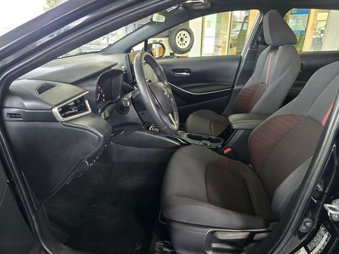 Certified 2023 Toyota Corolla SE w/ SE Package image 22