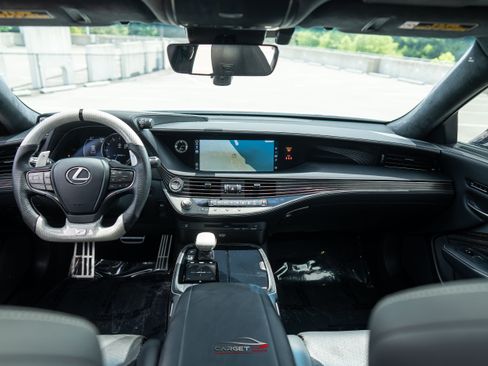 Used 2018 Lexus LS 500 F Sport w/ Accessory Package (Z1) AWD/4WD image 14