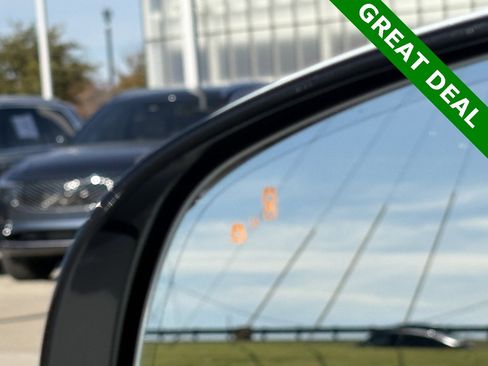 Used 2022 Genesis G70 2.0T w/ Prestige Package image 11