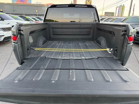 Used 2023 Rivian R1T Adventure image 32