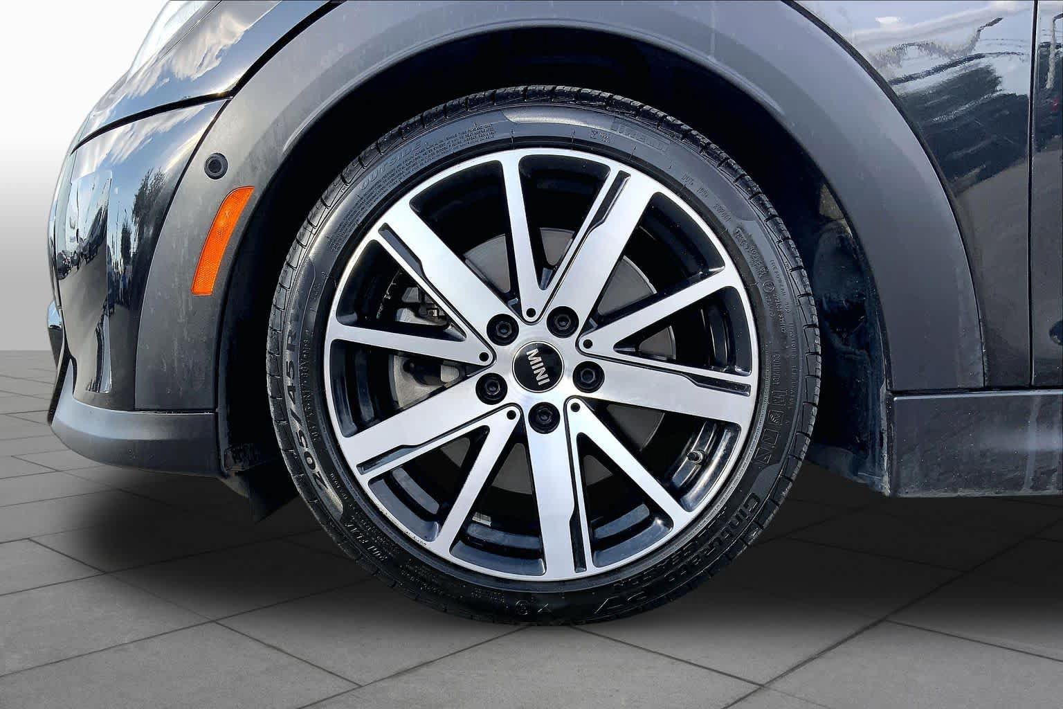 Used 2023 MINI Cooper S FWD image 11